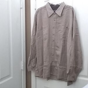 FINAL MARKDOWN Men’s John Blair shirt 2xl. Nwot